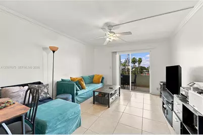 900 NE 18th Ave #304, Fort Lauderdale, FL 33304 - Photo 10