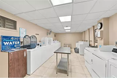 900 NE 18th Ave #304, Fort Lauderdale, FL 33304 - Photo 24