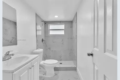 9200 E Bay Harbor Dr #1, Bay Harbor Islands, FL 33154 - Photo 16