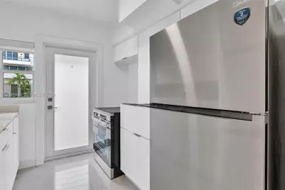 9200 E Bay Harbor Dr #1, Bay Harbor Islands, FL 33154 - Photo 10