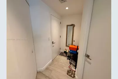 45 SW 9th St #2308, Miami, FL 33130 - Photo 14