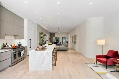 600 W 51st St, Miami Beach, FL 33140 - Photo 12