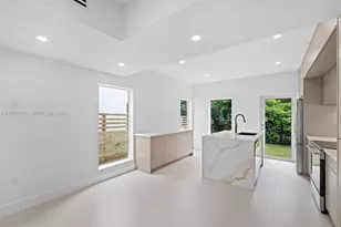 6167 SW 64th St, South Miami, FL 33143 - Photo 8
