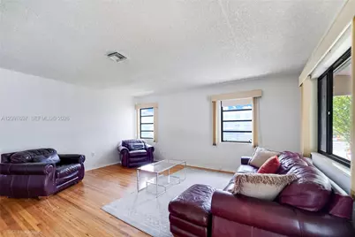 1321 W 2nd Ave, Hialeah, FL 33010 - Photo 6