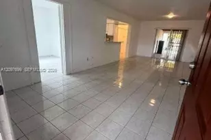 8835 SW 27th St, Miami, FL 33165 - Photo 6