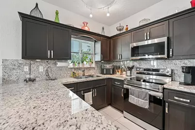 401 SE 17th Ave, Homestead, FL 33033 - Photo 12