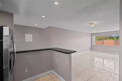 2150 Bay Dr #6, Miami Beach, FL 33141 - Photo 8