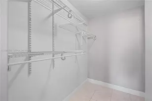 2150 Bay Dr, Miami Beach, FL 33141 - Photo 20