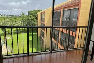 9405 W Flagler St, Miami, FL 33174 - Photo 16