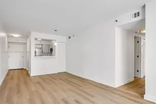 501 SW 1st St, Miami, FL 33130 - Photo 6