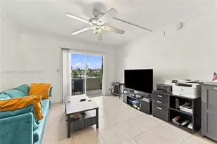 900 NE 18th Ave, Fort Lauderdale, FL 33304 - Photo 8