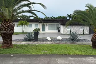 10450 SW 42nd Terrace, Miami, FL 33165 - Photo 1