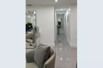 10450 SW 42nd Ter, Miami, FL 33165 - Photo 10