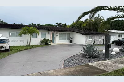 10450 SW 42nd Ter, Miami, FL 33165 - Photo 2