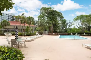 1200 NE Miami Gardens Dr, Miami, FL 33179 - Photo 16