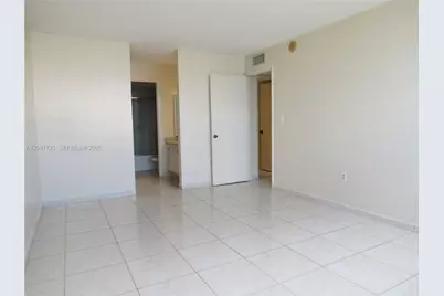 1200 NE Miami Gardens Dr #906W, Miami, FL 33179 - Photo 8