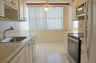 1200 NE Miami Gardens Dr, Miami, FL 33179 - Photo 4