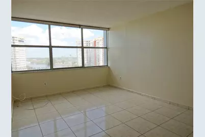 1200 NE Miami Gardens Dr #906W, Miami, FL 33179 - Photo 12