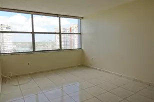 1200 NE Miami Gardens Dr, Miami, FL 33179 - Photo 12