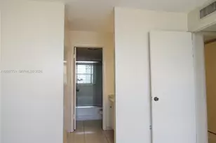 1200 NE Miami Gardens Dr, Miami, FL 33179 - Photo 10