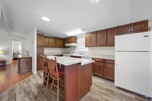 3031 SW 51st St, Dania Beach, FL 33312 - Photo 6