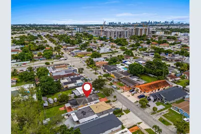 743 E 29th St, Hialeah, FL 33013 - Photo 38