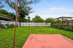 743 E 29th St, Hialeah, FL 33013 - Photo 26