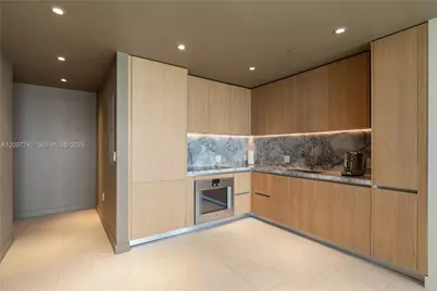 500 Alton Rd #802, Miami Beach, FL 33139 - Photo 14
