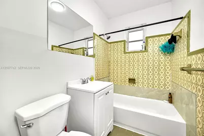 531 NW 35th Ave #2, Miami, FL 33125 - Photo 6