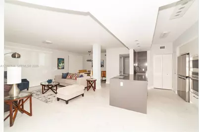 17145 N Bay Rd #4607, Sunny Isles Beach, FL 33160 - Photo 2