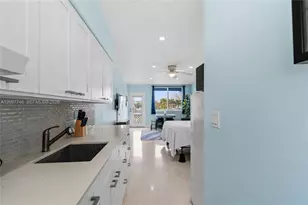 4228 N Ocean Dr, Lauderdale by the Sea, FL 33308 - Photo 8
