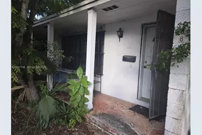 5861 SW 63rd Ct, South Miami, FL 33143 - Photo 2