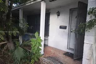 5861 SW 63rd Ct, South Miami, FL 33143 - Photo 2