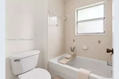 1685 SE 30th St, Homestead, FL 33035 - Photo 22