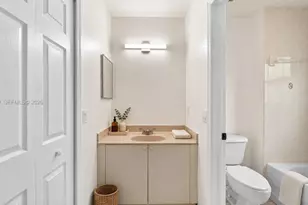 1685 SE 30th St, Homestead, FL 33035 - Photo 24