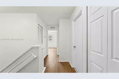 1685 SE 30th St, Homestead, FL 33035 - Photo 26