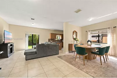 1504 SE 5th St, Homestead, FL 33033 - Photo 8
