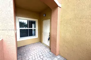 1088 SW 144th Ave, Pembroke Pines, FL 33027 - Photo 2