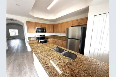 1088 SW 144th Ave #801, Pembroke Pines, FL 33027 - Photo 14