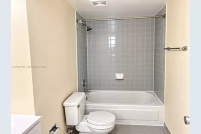 915 NW 1st Ave #H0605, Miami, FL 33136 - Photo 8
