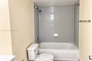 915 NW 1st Ave, Miami, FL 33136 - Photo 8