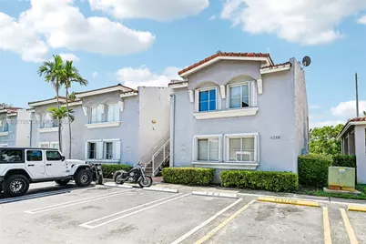 4736 NW 114th Ave #205, Doral, FL 33178 - Photo 2