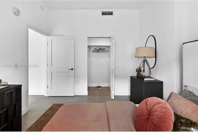 2001 Van Buren St #808, Hollywood, FL 33020 - Photo 4