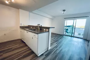 2740 SW 28th Terrace, Coconut Grove, FL 33133 - Photo 2