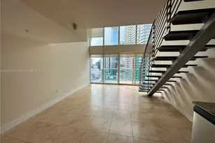 41 SE 5th St, Miami, FL 33131 - Photo 2