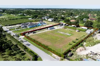 24200 SW 209th Pl, Homestead, FL 33031 - Photo 1