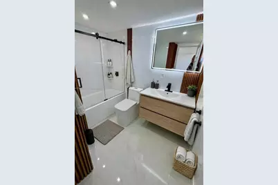 17021 N Bay Rd #814, Sunny Isles Beach, FL 33160 - Photo 10