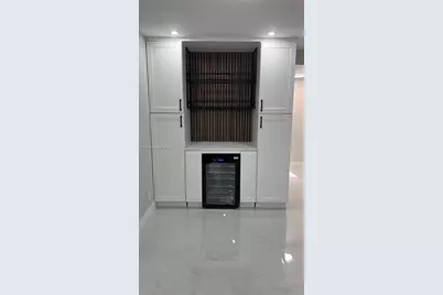 17021 N Bay Rd #814, Sunny Isles Beach, FL 33160 - Photo 4