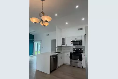 8630 SW 15th St #8630, Pembroke Pines, FL 33025 - Photo 2