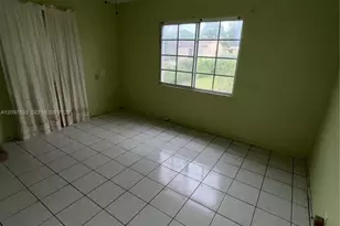 2703 Hayes St, Hollywood, FL 33020 - Photo 6